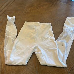 Lululemon yoga pants